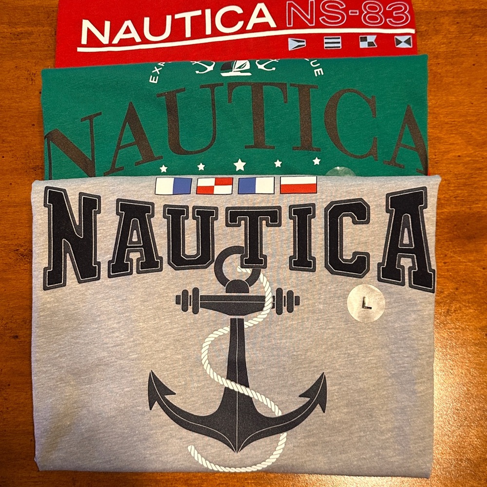 NWT! Men’s Nautica Graphic Print Tees